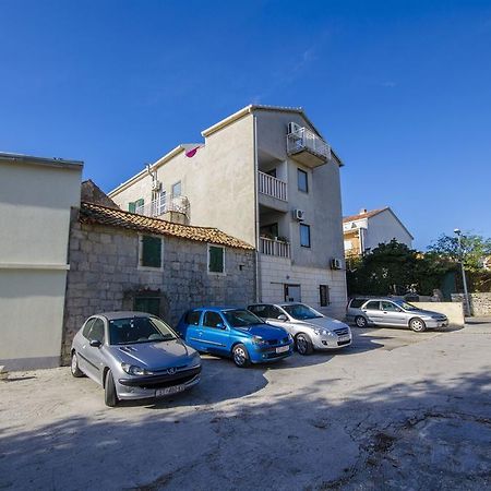 Apartments Mijo Kastela Bagian luar foto