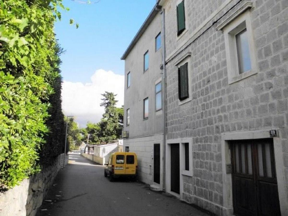 Apartments Mijo Kastela Bagian luar foto